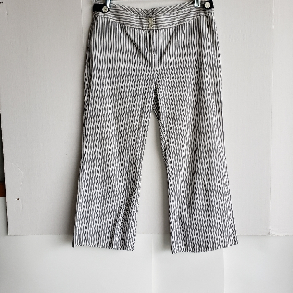 White House Black Market Striped Capris Size 4